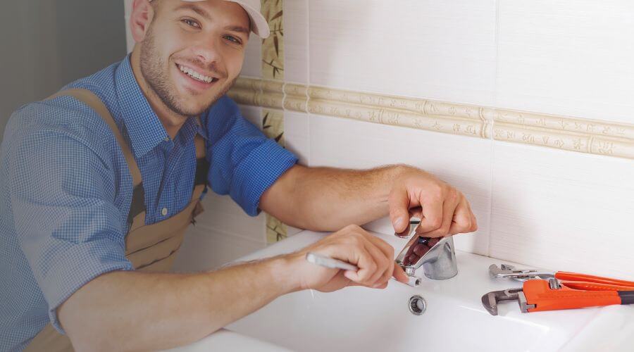 Handle or spout repair in Ashland, MS